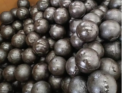 Uso de bola de metal.